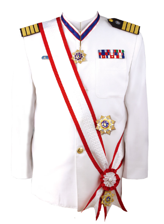 An Illustration of Wearing Military Orders