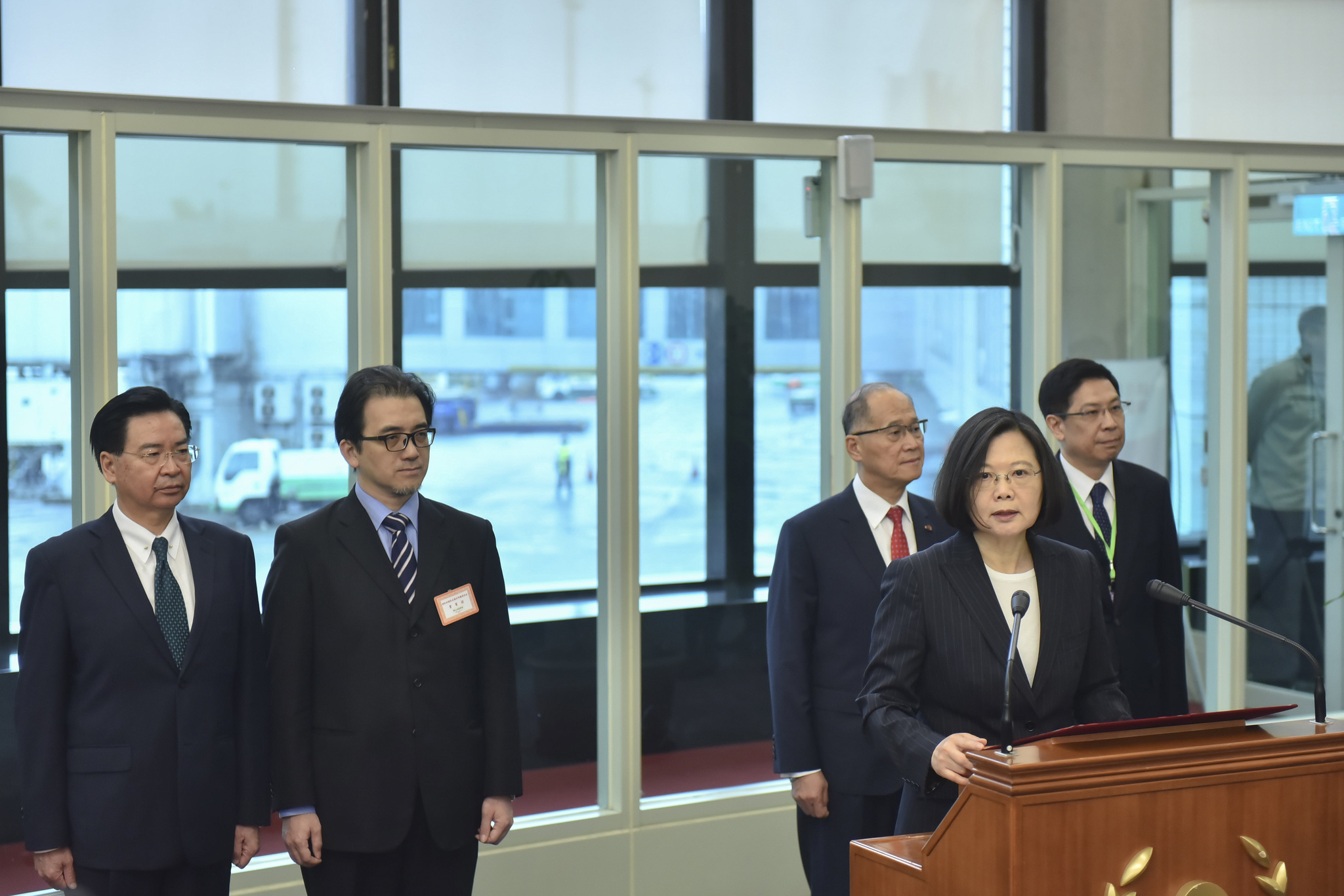 President Tsai explains trip objectives before departing for Swaziland