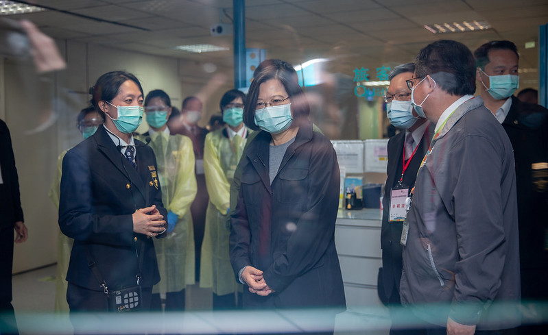 President Tsai reviews COVID-19 disease control measures at Taoyuan International Airport