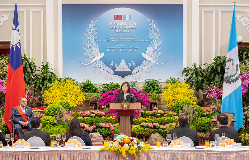President Tsai Ing-wen, accompanied by Vice President Lai Ching-te, hosts a state banquet for President Alejandro Giammattei of Guatemala.