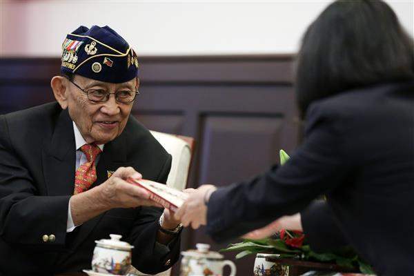 President Tsai meets with former President of Philippines Fidel V. Ramos