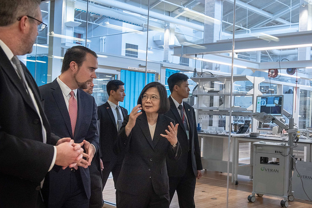President Tsai visits the Texas Medical Center Innovation Institute during stopover in Houston.