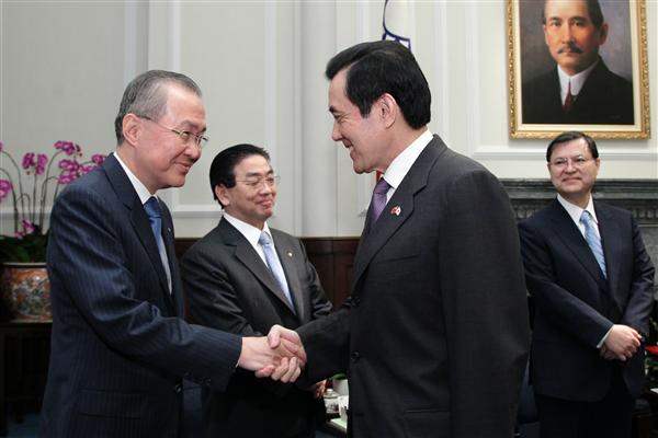 President Ma meets Japan's Soka Gakkai International Vice President Hiromasa Ikeda.