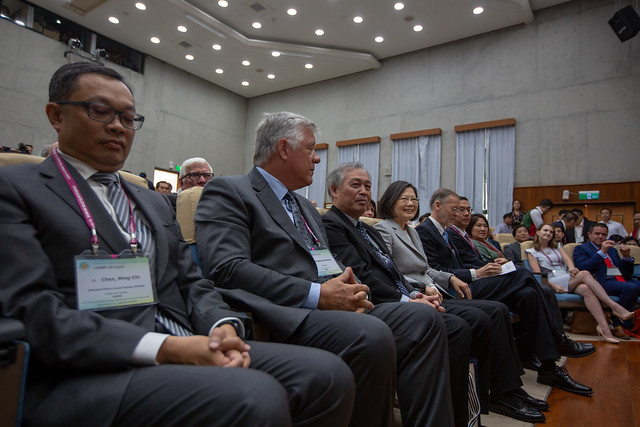 President Tsai attends the Taiwan International Religious Freedom Forum.