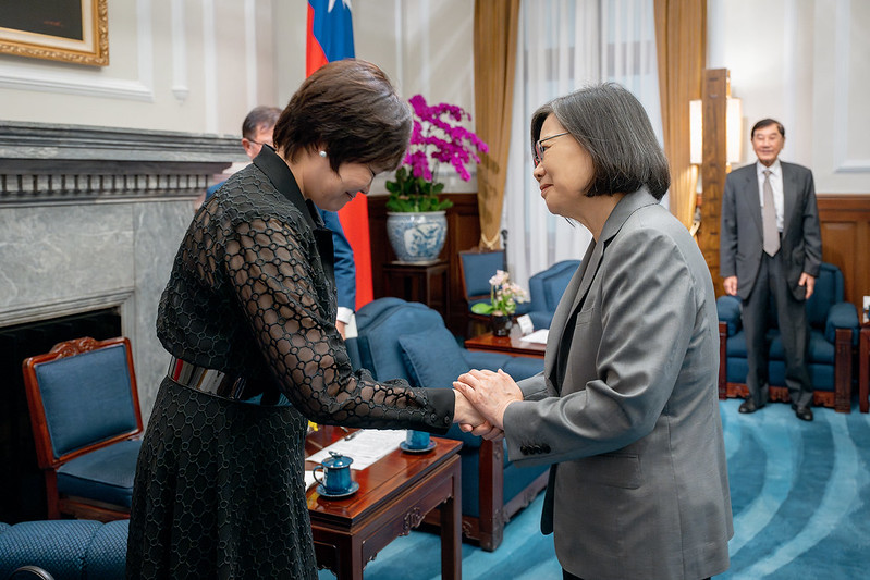 President Tsai Ing-wen meets with a delegation led by Mrs. Abe Akie, wife of the late former Prime Minister Abe Shinzo of Japan.