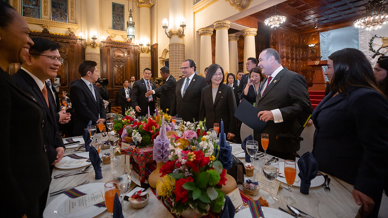President Tsai attends a state banquet hosted by Guatemalan President Alejandro Eduardo Giammattei Falla.