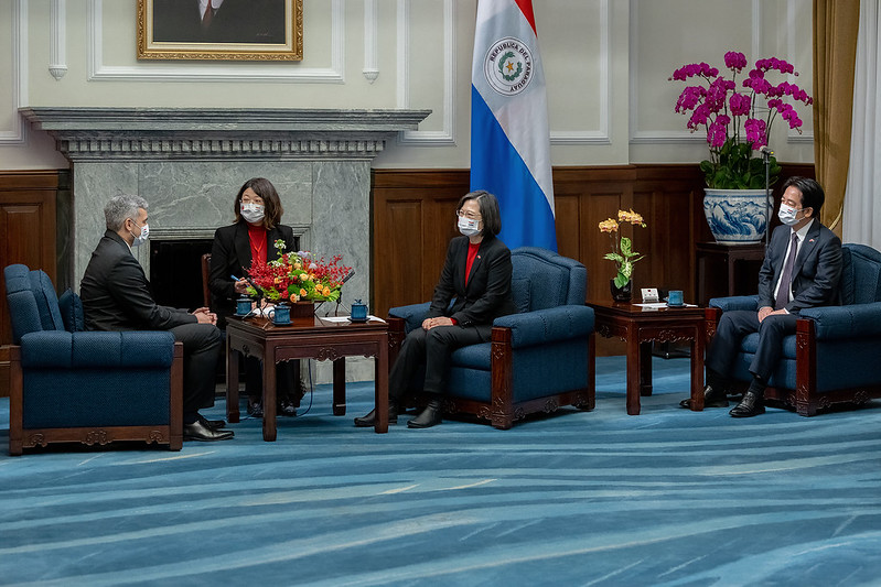 President Tsai Ing-wen and President Mario Abdo Benítez of the Republic of Paraguay hold bilateral talks.