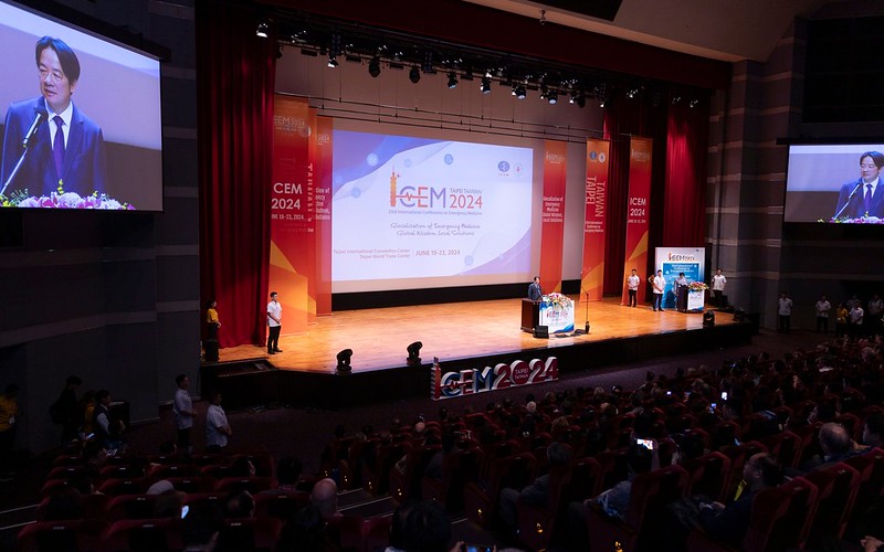 President Lai attends the opening of the International Conference on Emergency Medicine 2024.