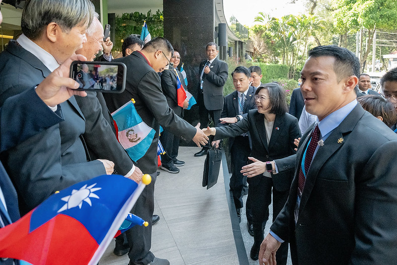 President Tsai arrives in Guatemala on a diplomatic visit.