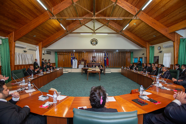 The Parliament of Nauru passes a resolution, commending Taiwan's relations with Nauru and supporting Taiwan's international participation.