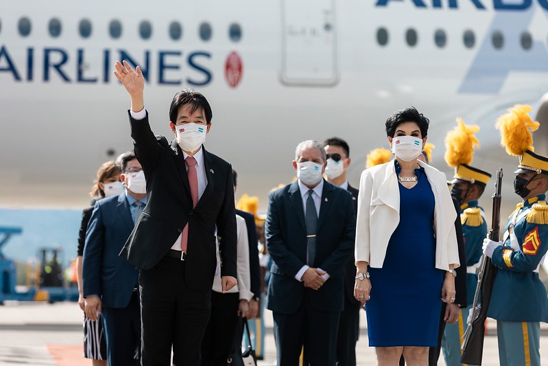 Vice President Lai arrives at Soto Cano Air Base in Honduras.