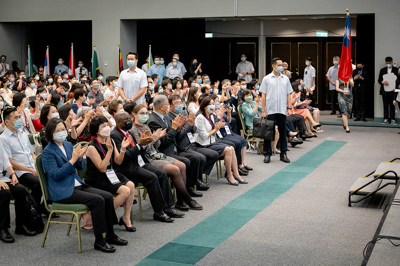 President Tsai Ing-wen attends 32nd MWIA International Congress.