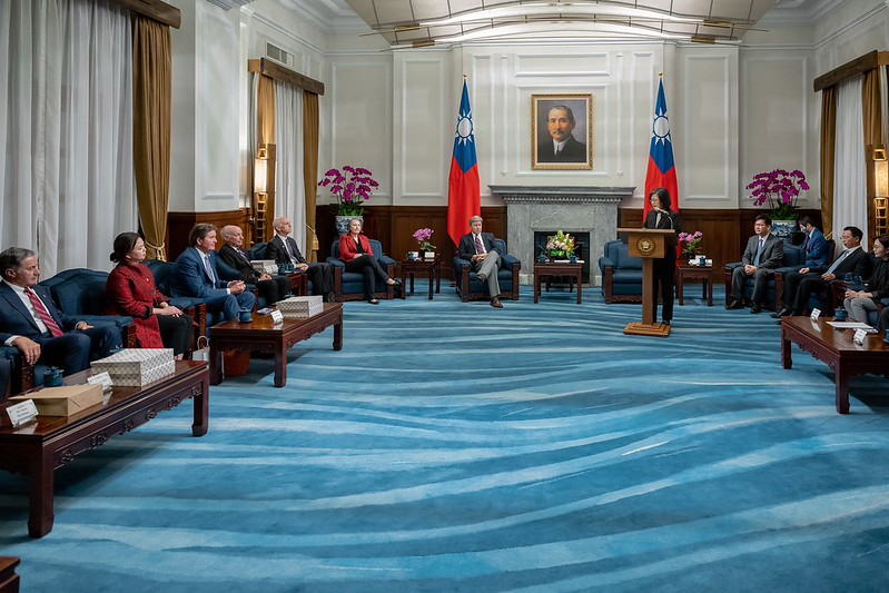 President Tsai meets with a delegation led by US House Armed Services Committee Chairman Mike Rogers.