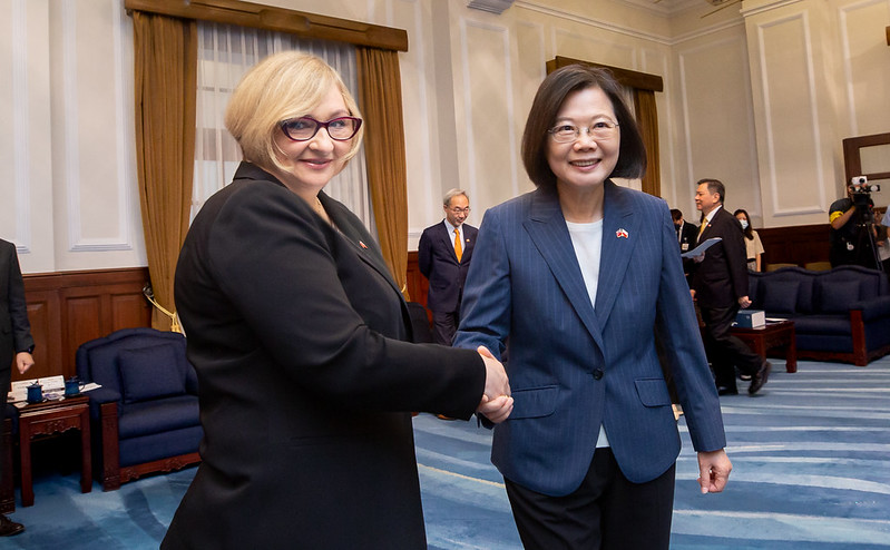 President Tsai Ing-wen meets Polish parliamentary delegation led by Deputy Chair Barbara Bartuś of the Foreign Affairs Committee in the Sejm.  