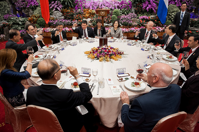 President Tsai hosts a state banquet for Paraguayan President Horacio Cartes.