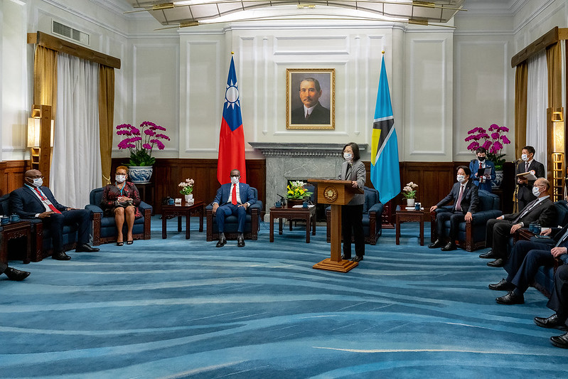 President Tsai delivers remarks at a meeting with Prime Minister Philip J. Pierre of Saint Lucia.