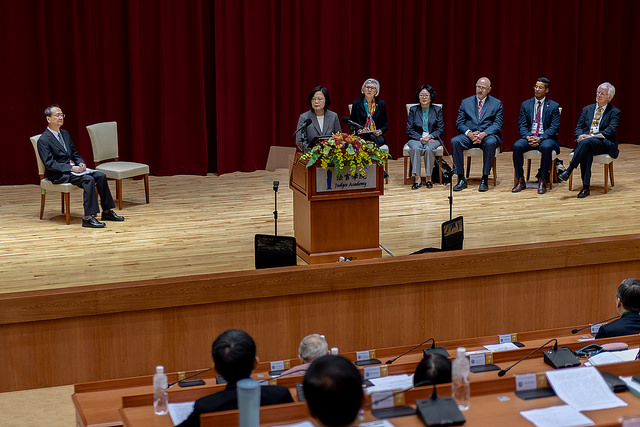 President Tsai delivers remarks at the 2018 International Conference on Constitutional Court and Human Rights Protection.