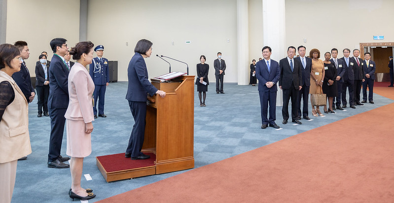 President Tsai delivers remarks before departing for the Kingdom of Eswatini.