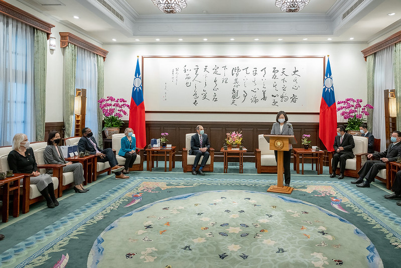 President Tsai meets with the US House delegation led by Rep. Curtis.