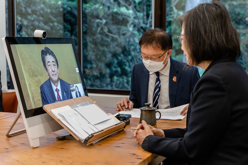 President Tsai Ing-wen meets via videoconference with Japanese former Prime Minister Abe Shinzo.
