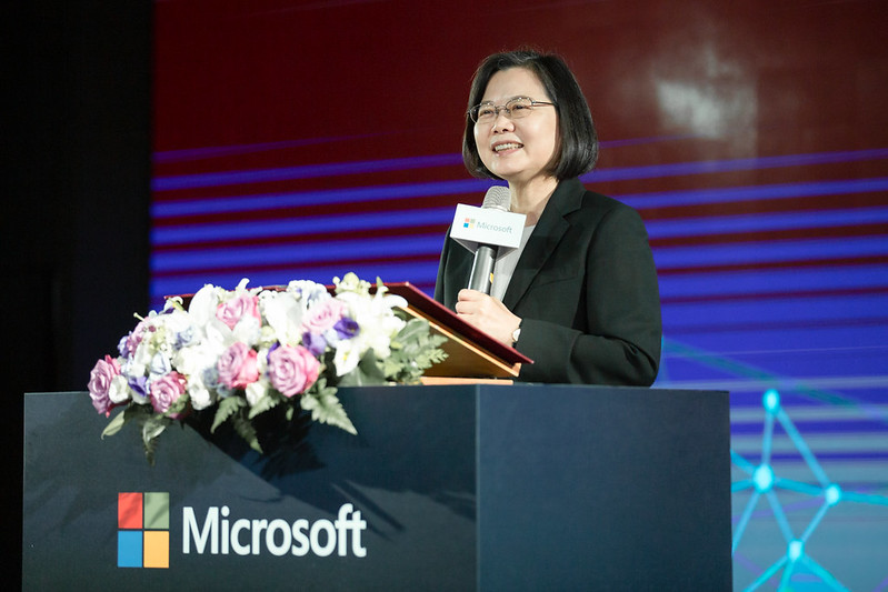 President Tsai Ing-wen attends Microsoft's announcement of investment in Taiwan press conference.