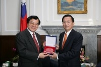 President Chen Receives Asia-Pacific Policy Research Institute Delegation from Korea.