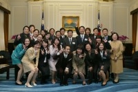 President Chen meets with the winners of the 13th Distinguished Young Citizens Award.