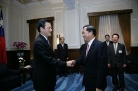 President Chen Receives Japanese Parliamentarian Katsuya Okada.