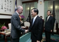 President Chen Meets with European Parliament Members.