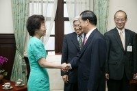 President Chen Talks with Overseas Mission Chiefs about Taiwan's Diplomacy.