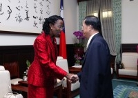 President Chen Meets with President of Panama's Supreme Court.