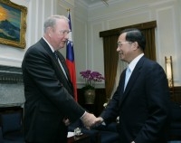 President Chen Meets with Alaska Governor Frank Murkowski.