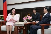 President Chen Meets with Former AIT Chairwoman.