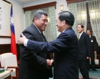 President Chen Meets with Tuvalu's Prime Minister.