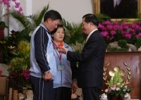 President Chen Meets with Taiwan Team That Participated in Games for the Disabled.