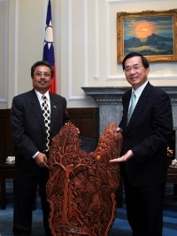 President Chen Meets with Palau President Tommy E. Remengesau.