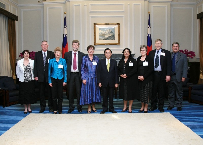 President Chen Shui-bian Meets Delegation of New Zealand National Party Parliamentarians.