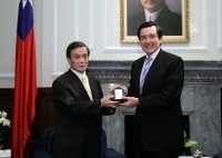 President Ma meets with the new Japan Interchange Association Taipei Office Chief Representative Saito Masaki. 