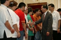 President Chen Receives the Participants of the Asia Pacific Regional Rotaract Conference.