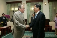 President Chen receives Mr. Michel Rocard, member of the European Parliament.