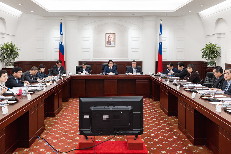 President Lai Ching-te presides over a high-level national security meeting on the signing of the Taiwan-United States Agreement on Reciprocal Trade.