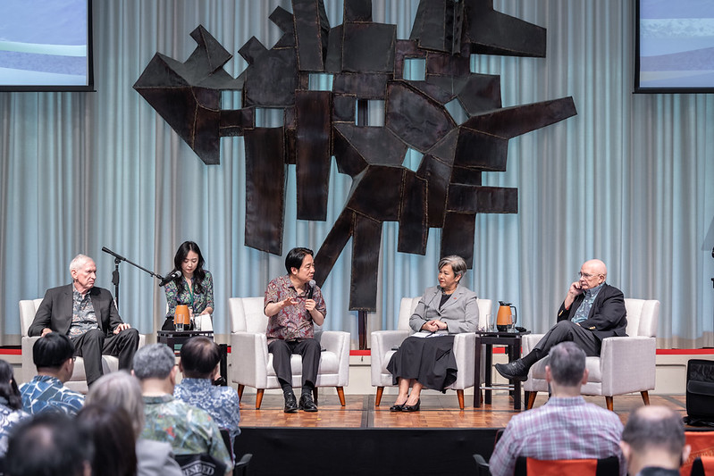 President Lai Ching-te holds policy discussion at US East-West Center.